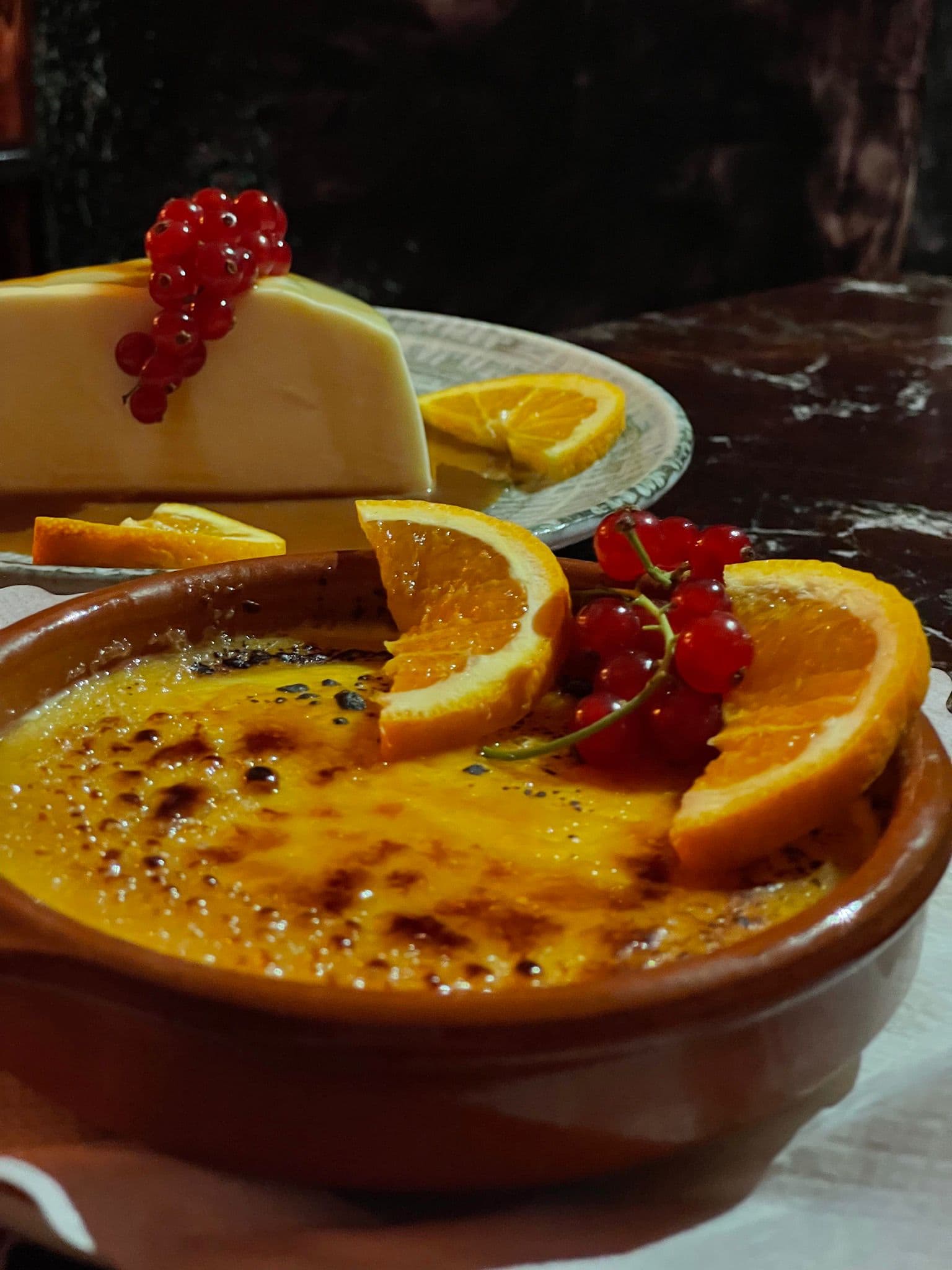 Handwerkliche Dessertkreation